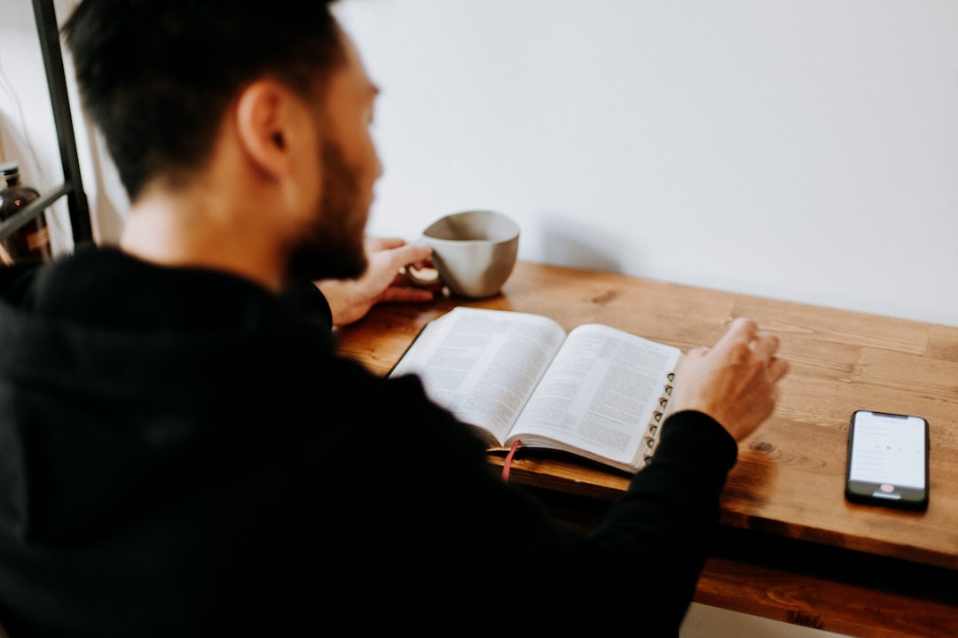 Read the Bible Online: Free Access, Versions, and Tools
