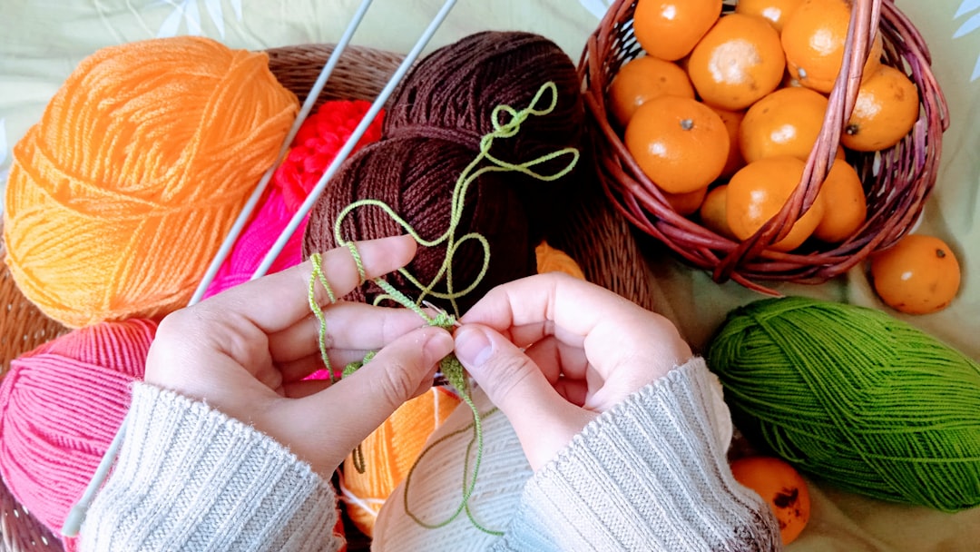 Learn to Knit: Simple Steps for Beginners