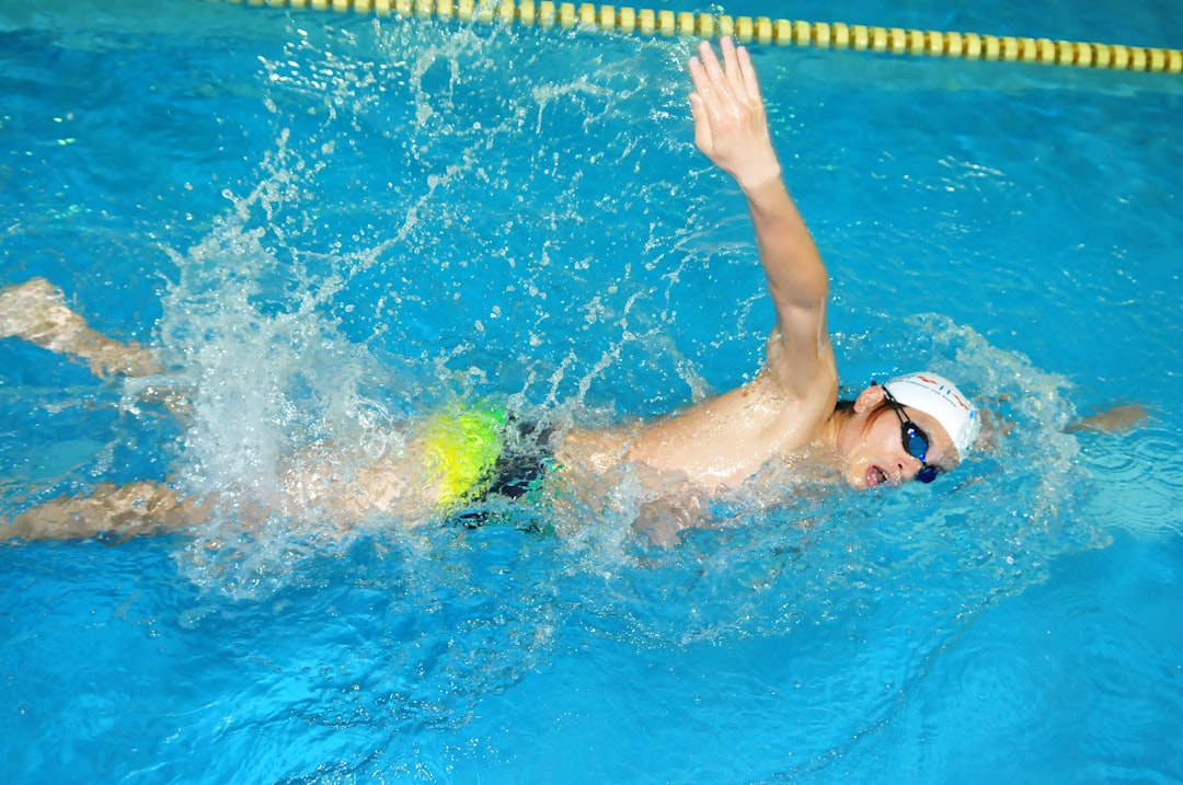 Learn to Swim Online: Easy Lessons for Beginners