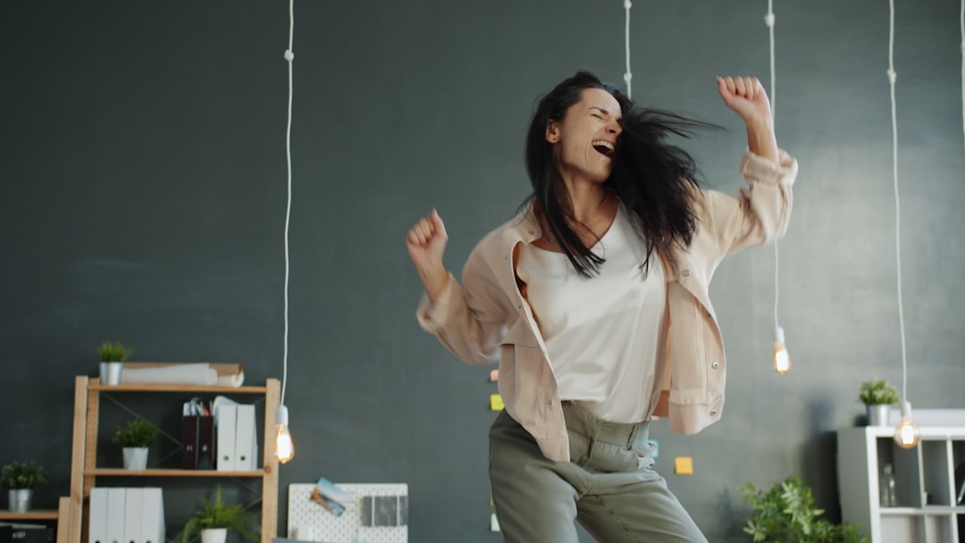 Learn Zumba Online: Step-by-Step Classes for Beginners