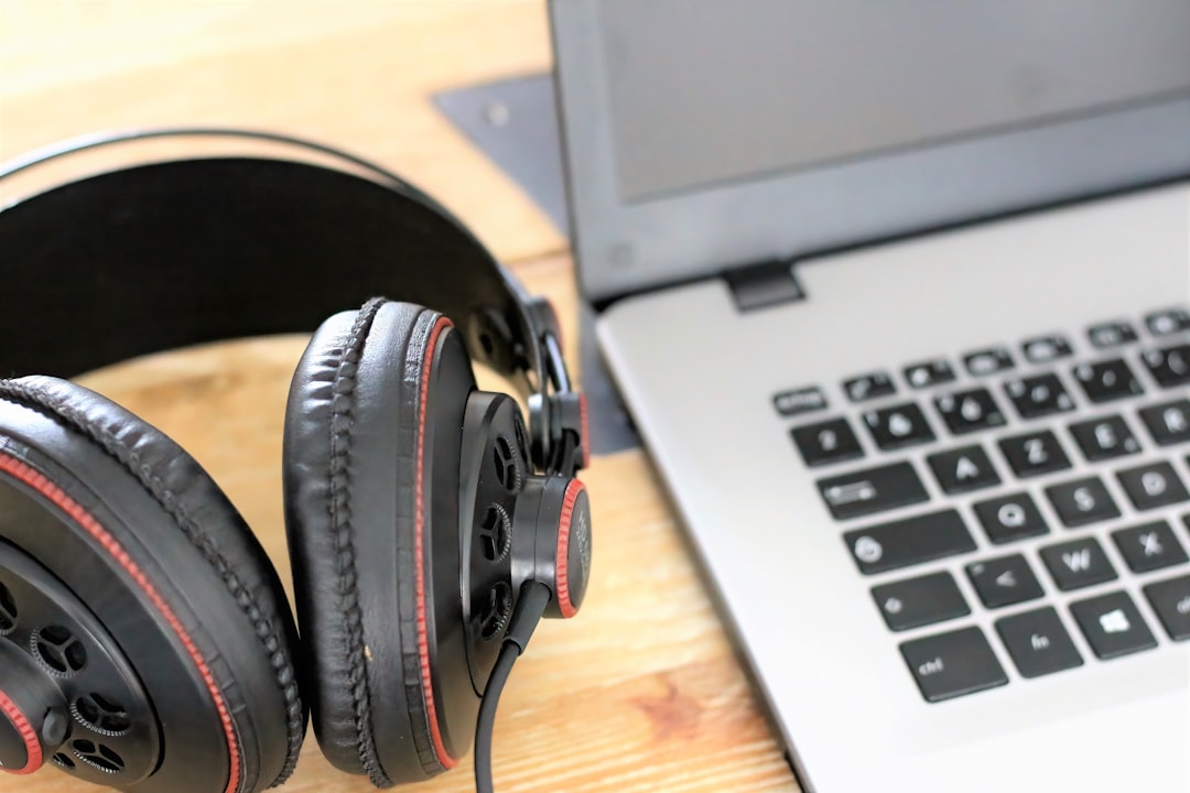 Learn to Sing Online: Fast, Fun Vocal Training